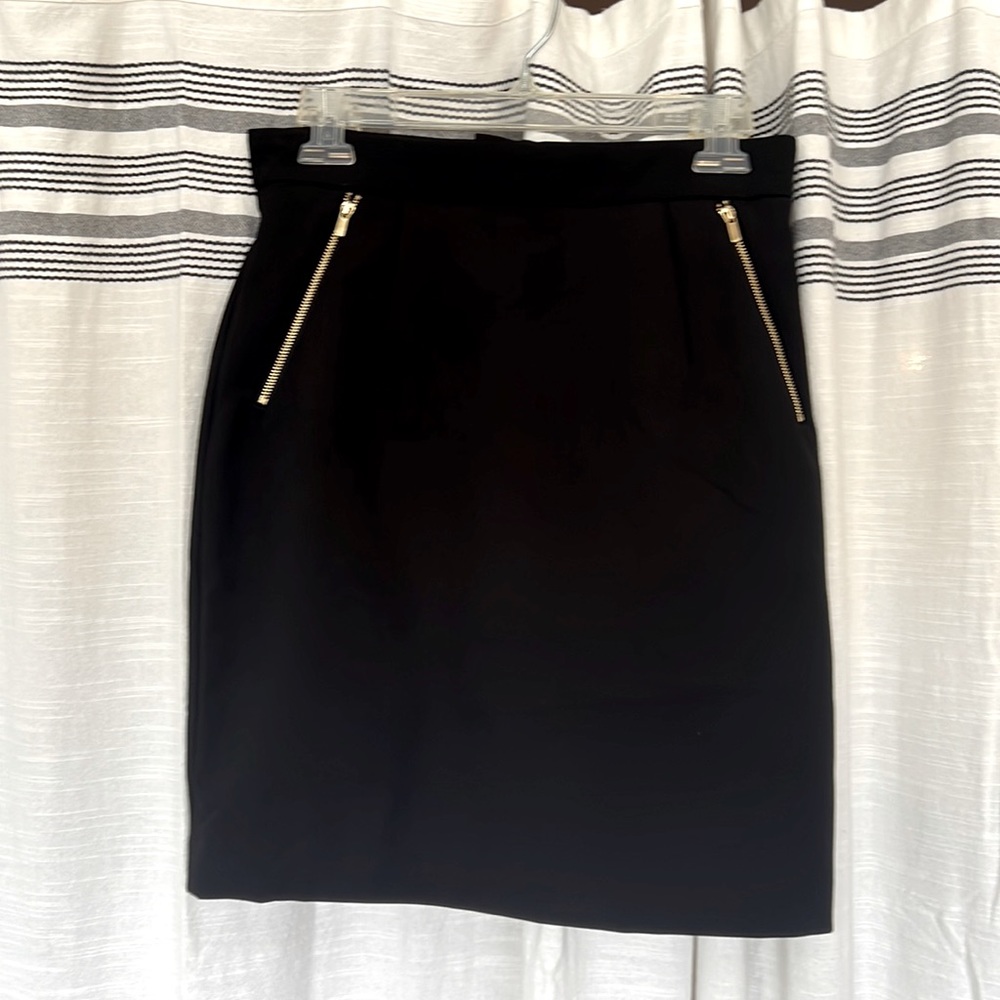 Black Gold Zippered H&M Pencil Skirt